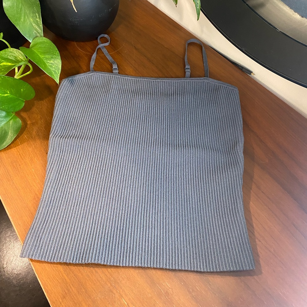 Aritzia Babaton Sculpt Knit Cami Small Echo Grey